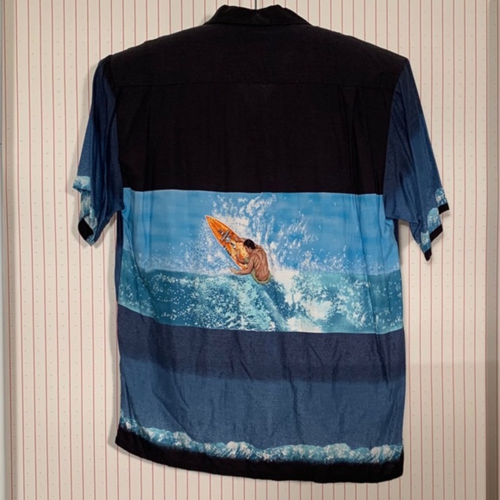 Pineapple Connection blue surfer casual shirt.
